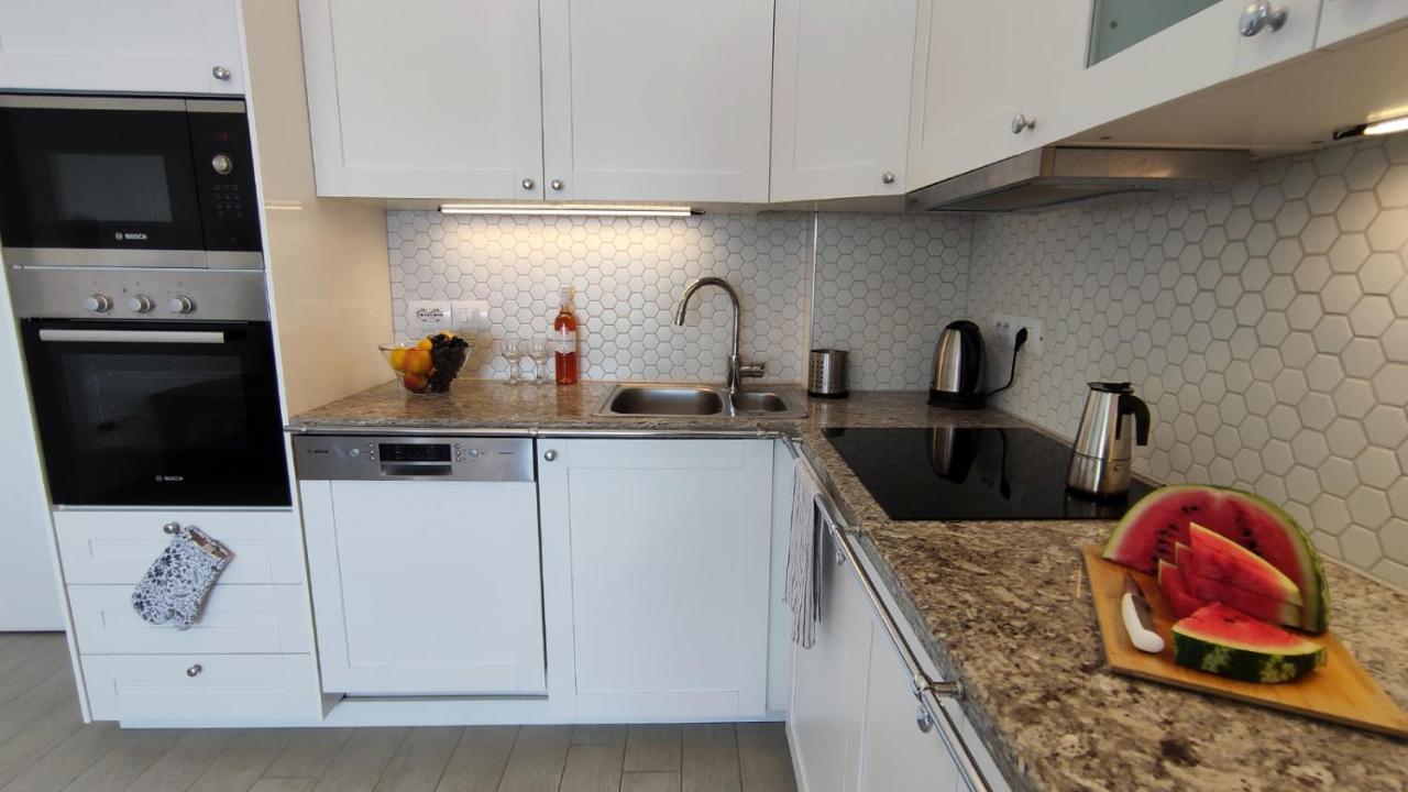 Nautilus Apartment Premium ساراندا المظهر الخارجي الصورة