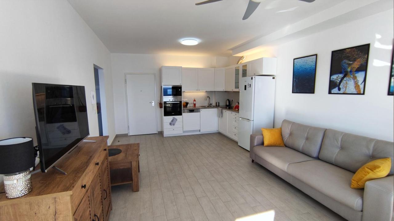 Nautilus Apartment Premium ساراندا المظهر الخارجي الصورة